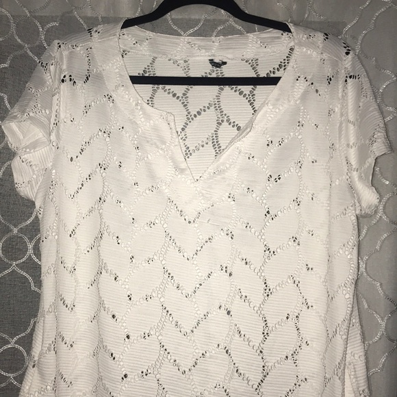 π π©± White Bathing-suit coverup - Picture 2 of 9